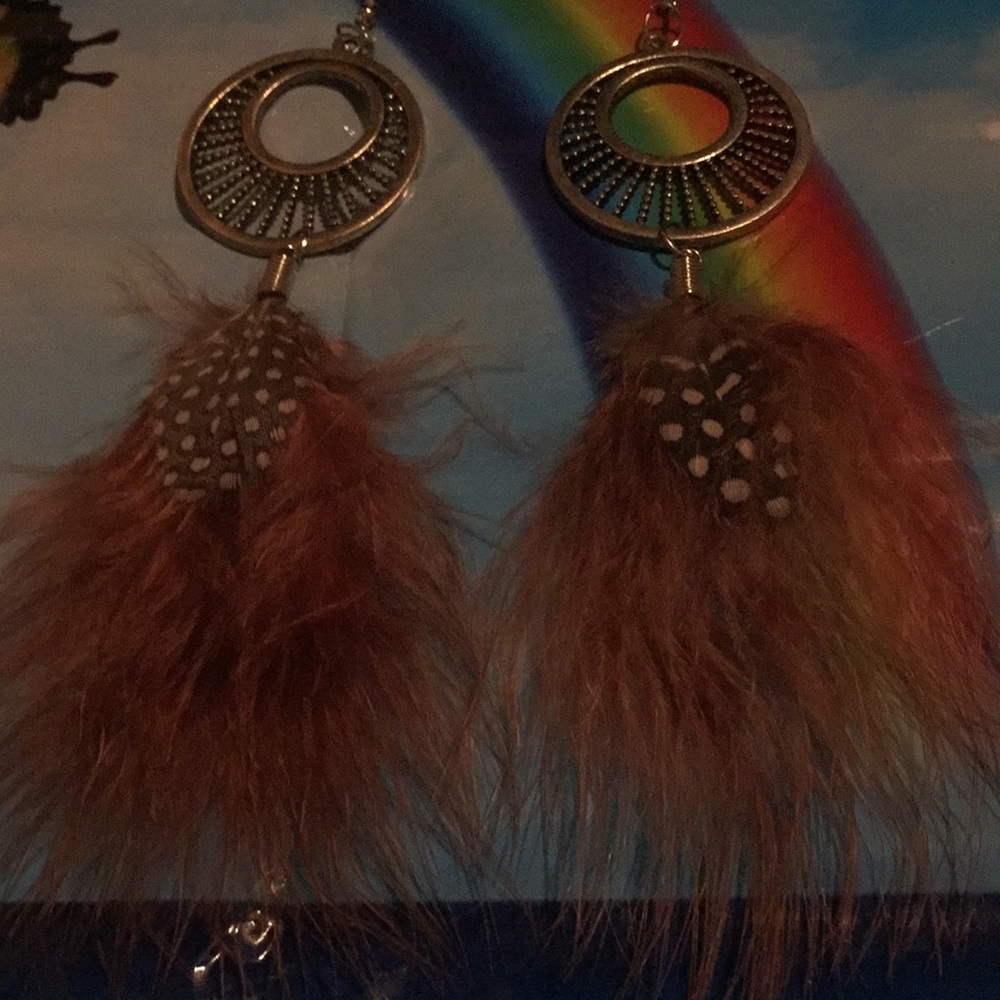 Feather Earrings - Picture 11 of 13